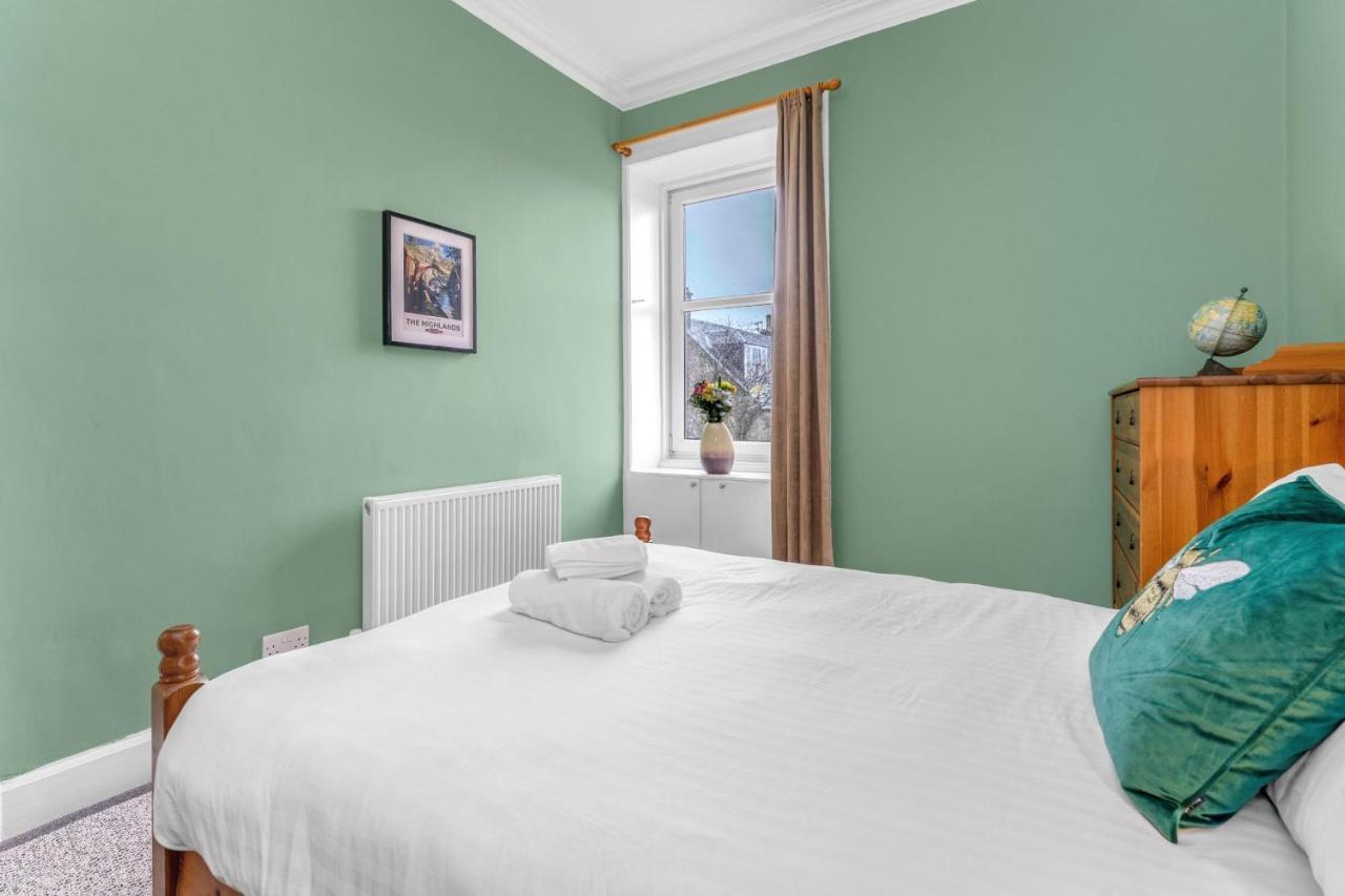 Bright And Quiet Edinburgh Home Kültér fotó